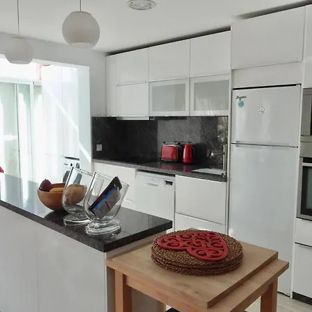 2 Bedroom Pool Views - Naranjos Διαμέρισμα